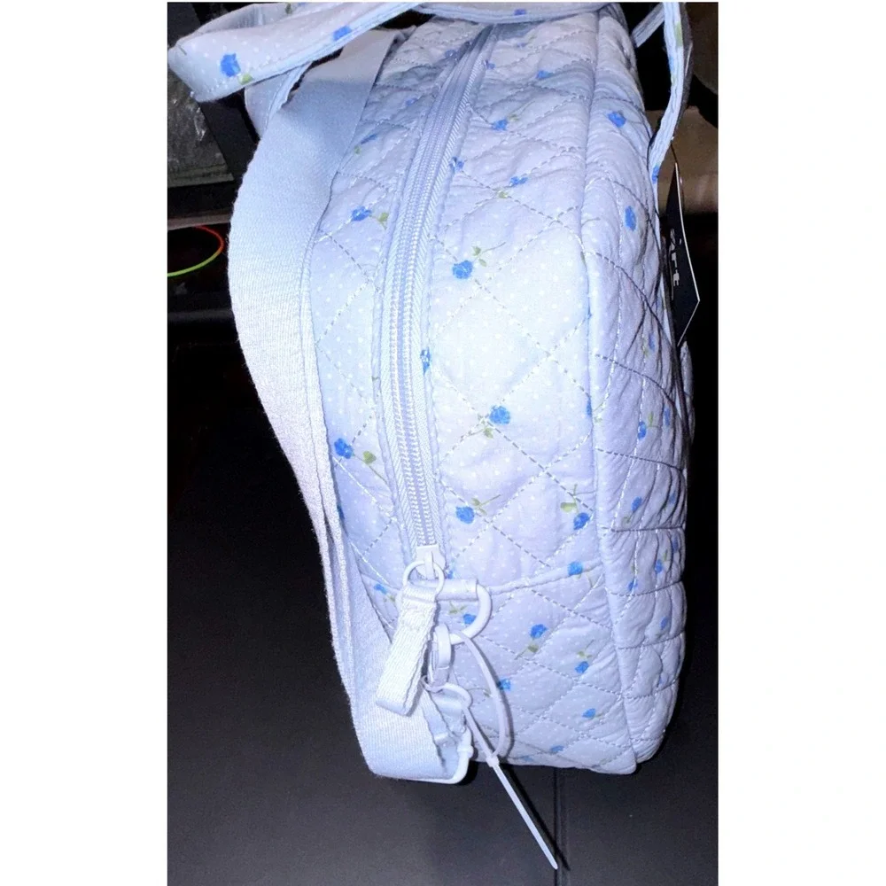 Art Class Duffel Bag Girls One Size Light Blue NEW Quilted Floral Polka Dot